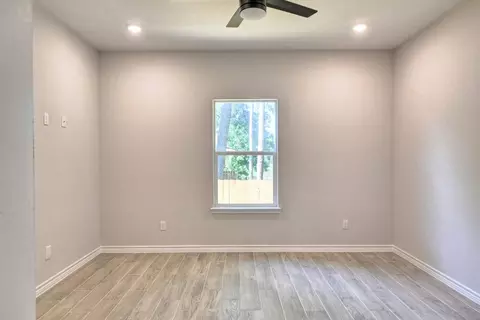 Bedroom - 11789 White Cedar, Willis, TX 77318 photo 3 of 4