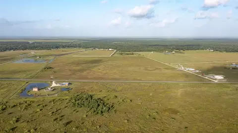19 Clements Rd, Sargent, TX 77414