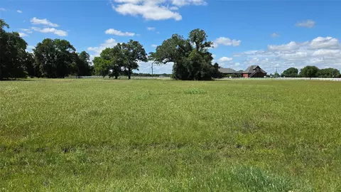 247 Cattle Drive Trl, Angleton, TX 77515