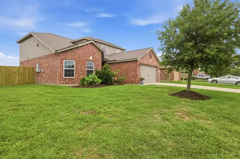 1130 Hinged Opal Dr, Rosharon, TX 77583