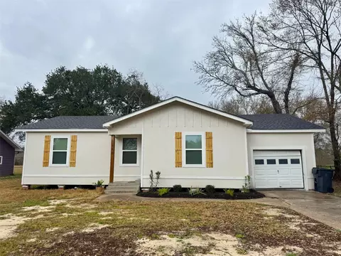340 Warner, Bridge City, TX 77611