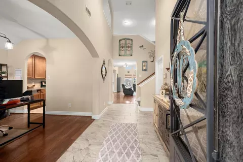 Entry Way - 21902 Trapper Lake Dr, Spring, TX 77388 photo 1 of 5