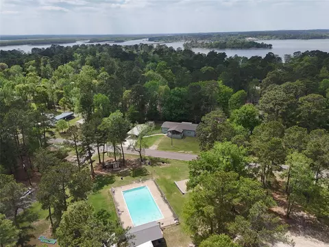 310 Oakwood Ln, Trinity, TX 75862 photo 16