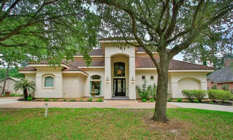 3210 Lazy Lake Ln, Montgomery, TX 77356