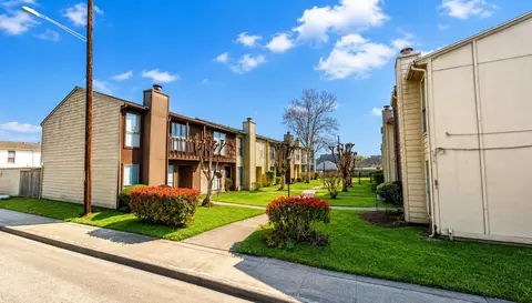 11685 Alief Clodine Rd #10, Houston, TX 77082