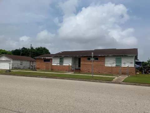 1020 40th Street St, Galveston, TX 77550