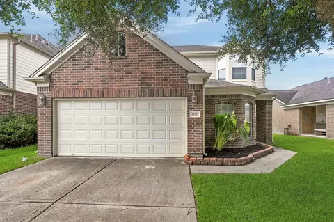 18511 Grove Brook Ln, Cypress, TX 77429