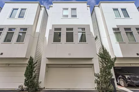 126 Pierce St, Houston, TX 77002