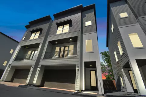 3036 Live Oak St, Houston, TX 77004