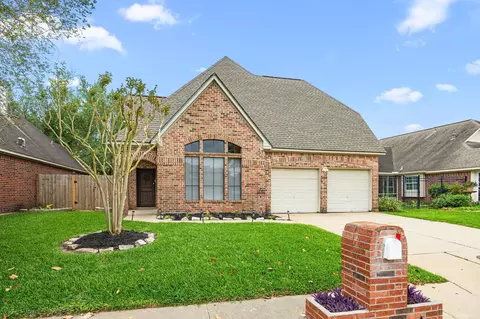 2839 Highland Lakes Dr, Missouri City, TX 77459
