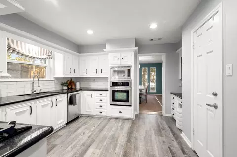 Kitchen - 16111 Maplehurst Dr, Spring, TX 77379 photo 1 of 3