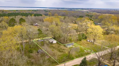 551 Martinez St, Coldspring, TX 77331