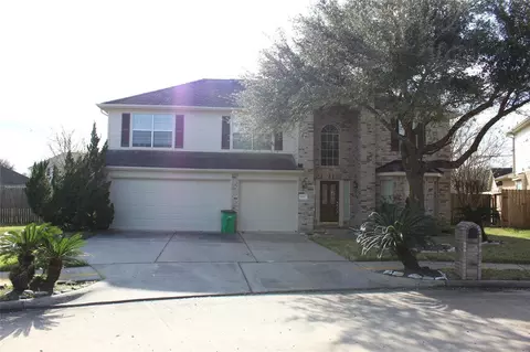 1407 Glade Ct, Fresno, TX 77545