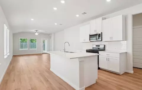 31019 Perdido Valley Ln, Huffman, TX 77336