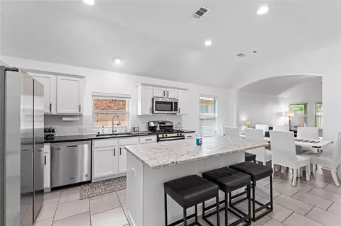 Kitchen - 21411 Gable Meadows Ln, Spring, TX 77379 photo 3 of 4