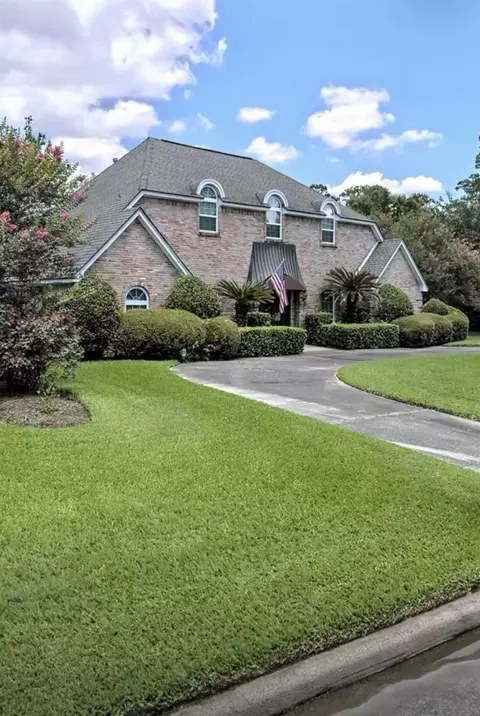 3302 Chimney Brook Ln, Houston, TX 77068