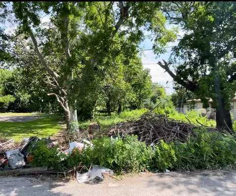 3813 Rebecca St, Houston, TX 77021