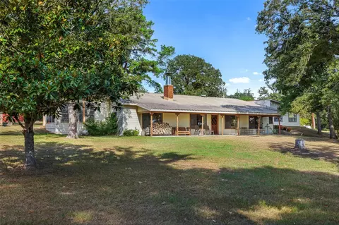179 Stiewert Ln, Paige, TX 78659
