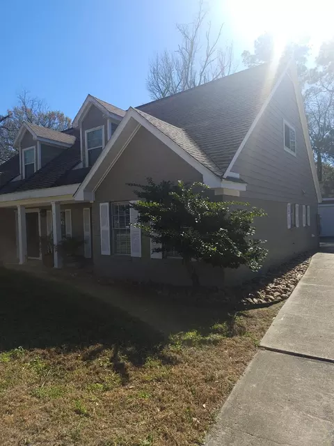 544 Brandon Rd, Conroe, TX 77302