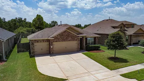 7806 London Tower Ln, Houston, TX 77044