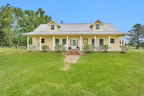 2955 Hogg Ext, Kennard, TX 75847