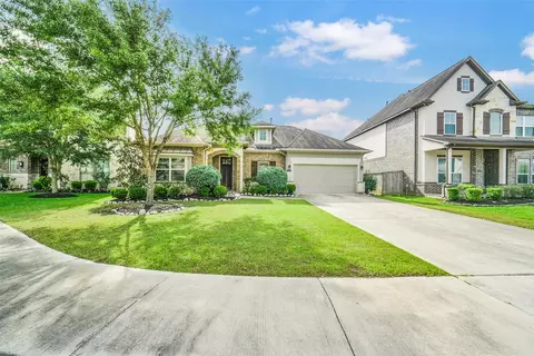 2214 Captain Davis Dr, Richmond, TX 77469