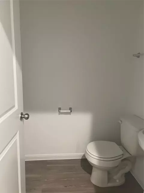 Bath - 5414 Balerna St, Spring, TX 77373 photo 5 of 5