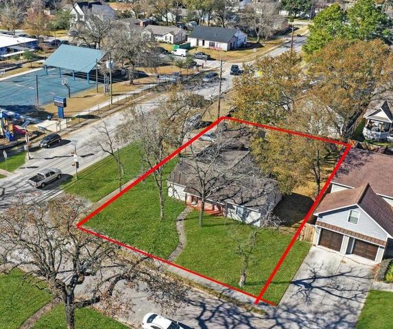 1738 Lamonte Ln, Houston, TX 77018