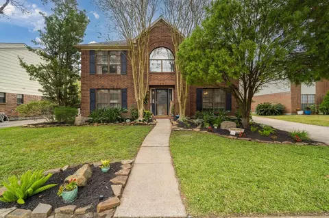 819 Rolling Run Ct, Houston, TX 77062
