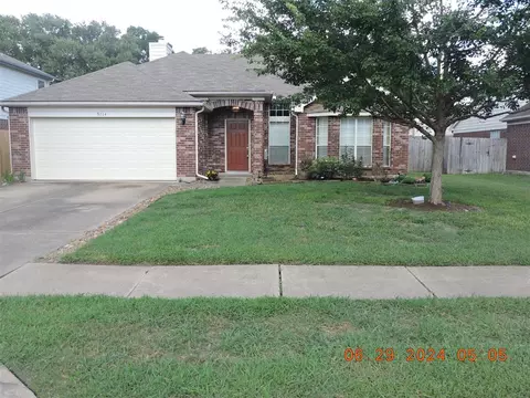 9714 Chiselhurst Dr, Houston, TX 77065 photo 1