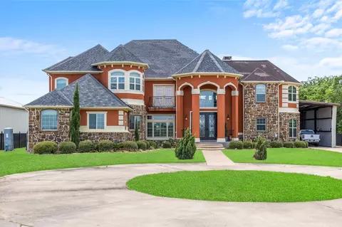 9726 Jeske Rd, Needville, TX 77461