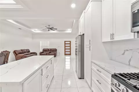 Entry Way - 23232 Val Verde, Edinburg, TX 78542 photo 1 of 1