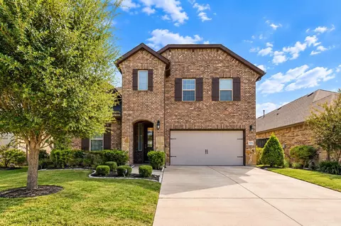 931 Warm Summer Dr, Richmond, TX 77406