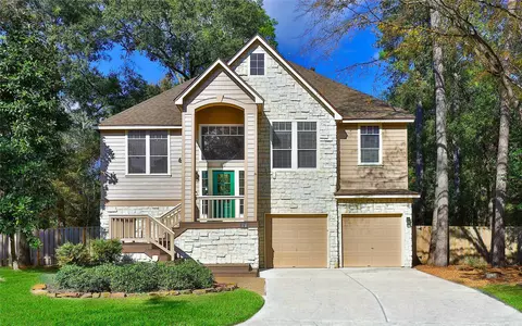 33 Mistyhaven Pl, The Woodlands, TX 77381