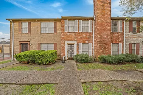 4142 Belle Park Dr #4142, Houston, TX 77072