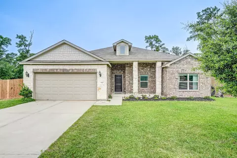 9850 Hunter Springs Dr, Conroe, TX 77306