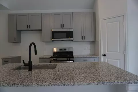 Kitchen - 11538 Persimmon St, Willis, TX 77318 photo 1 of 1