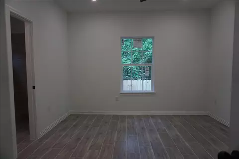 Bedroom - 11538 Persimmon St, Willis, TX 77318 photo 3 of 3