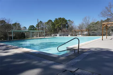 Exterior - 11538 Persimmon St, Willis, TX 77318 photo 6 of 8