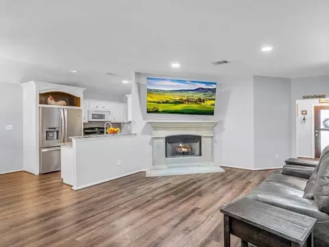 242 Sunset Path N, Montgomery, TX 77316