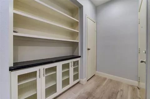 11711 Memorial Dr #534, Houston, TX 77024