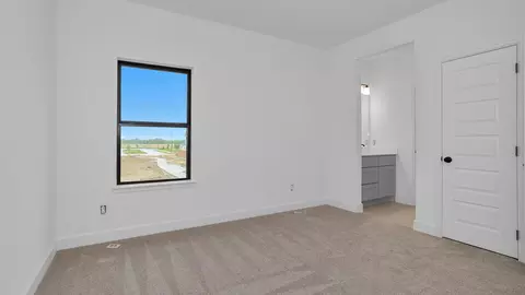 Bedroom - 18019 Serene Haven St, Webster, TX 77598 photo 5 of 5
