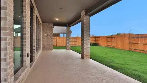 Exterior - 18019 Serene Haven St, Webster, TX 77598 photo 2 of 3