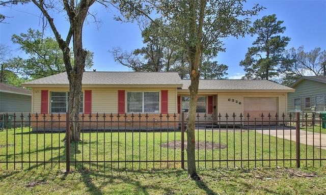 6326 Guadalupe St, Houston, TX 77016