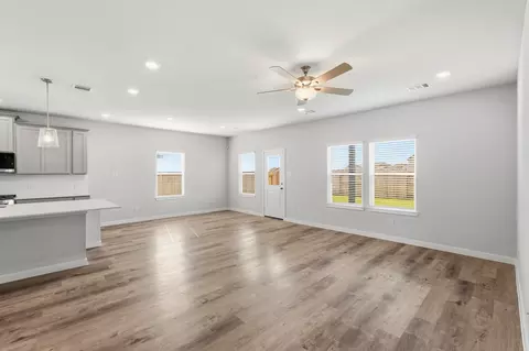 Living - 29006 Fig Vine Dr, Waller, TX 77484 photo 3 of 3