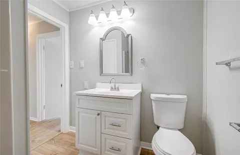 Bath - 2802 Windsor Ln, Pasadena, TX 77506 photo 2 of 2