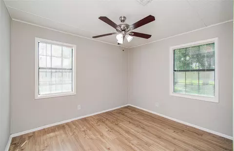 Bedroom - 2802 Windsor Ln, Pasadena, TX 77506 photo 3 of 4