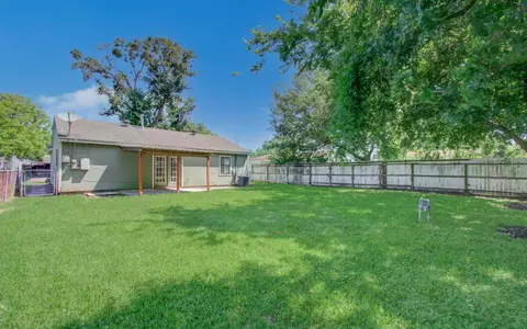 Other - 2802 Windsor Ln, Pasadena, TX 77506 photo 4 of 5