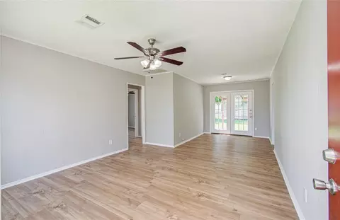 Living - 2802 Windsor Ln, Pasadena, TX 77506 photo 1 of 3