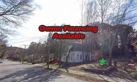 355 Holly St, Hot Springs, AR 71901